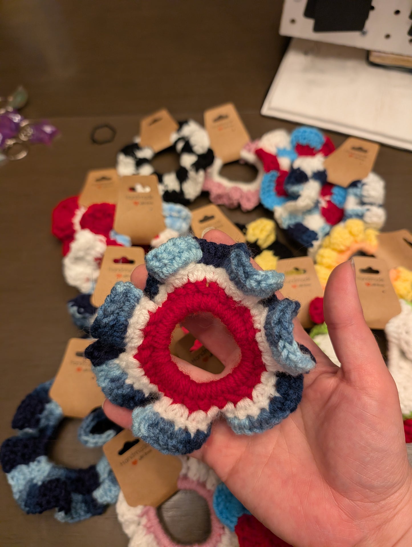 Crochet Scrunchie (Single)